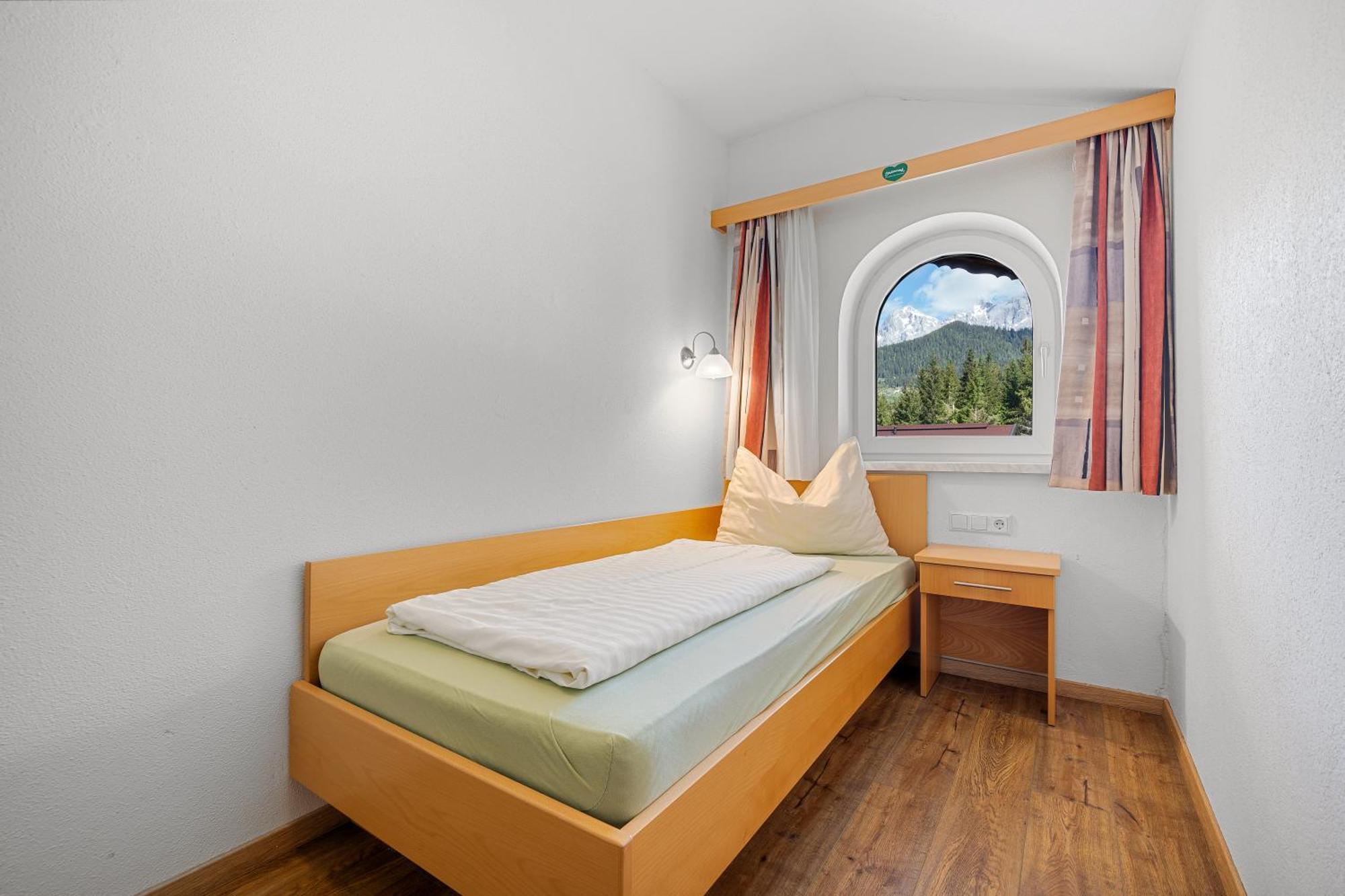 Aparthotel Sunrise 4*