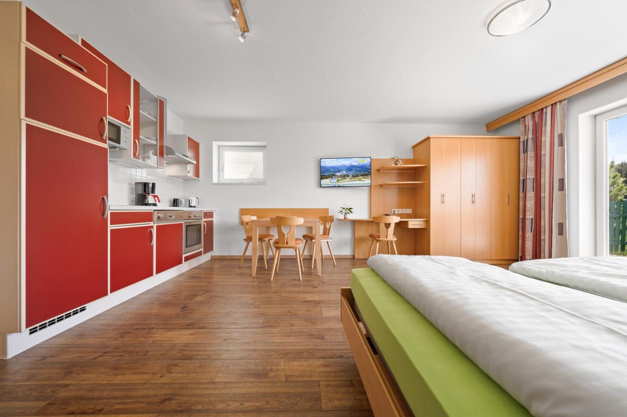 Aparthotel Sunrise 4*
